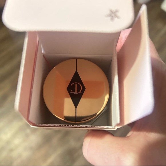 New Charlotte Tilbury Magic Cream Instant Turnaround Moisturizer 0.5 FL OZ/ 15ml - Picture 11 of 13